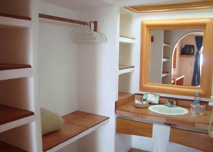 Mexicana Hotel Zihuatanejo